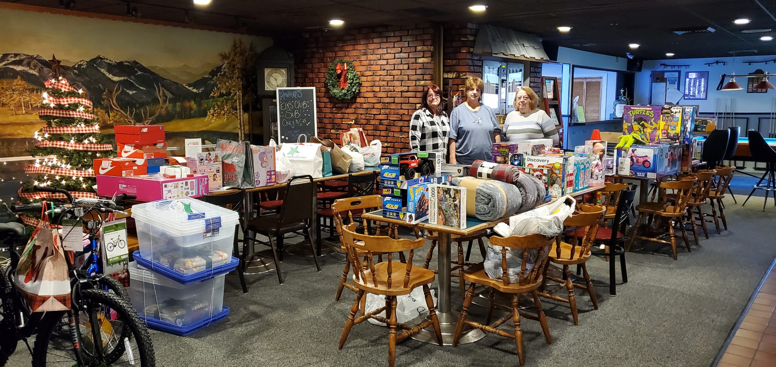 Rochester Elks #1393 organizes donations to support Salvation Army’s Christmas Toy Drive