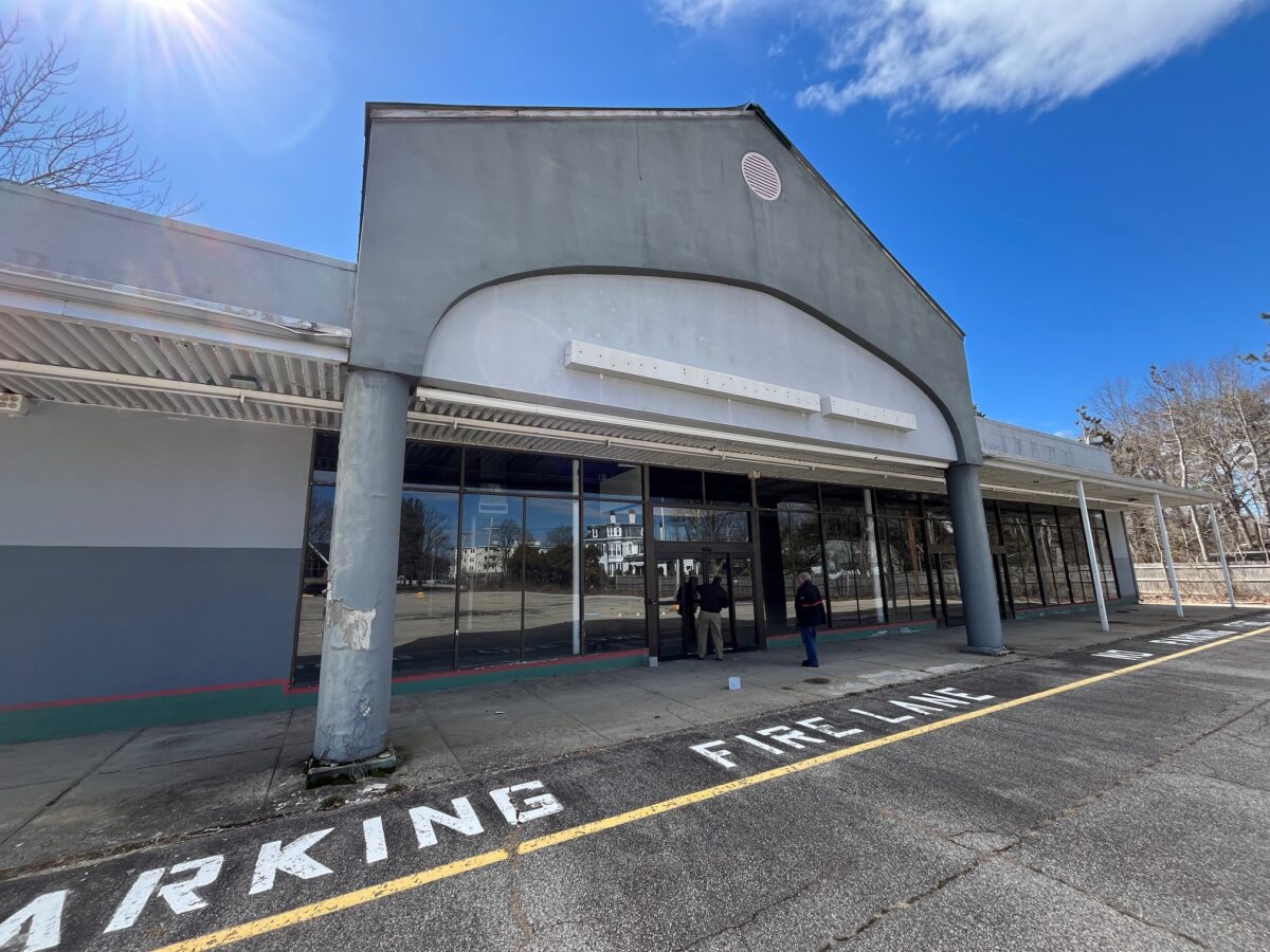 Downtown Parking: City of Rochester enters 10-year lease agreement for former “Ben Franklin” property