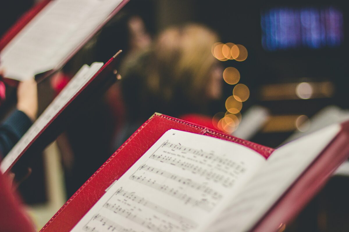 Award-Winning Duo MeCa to Perform at Rochester’s 10th Annual “A Hometown Christmas”