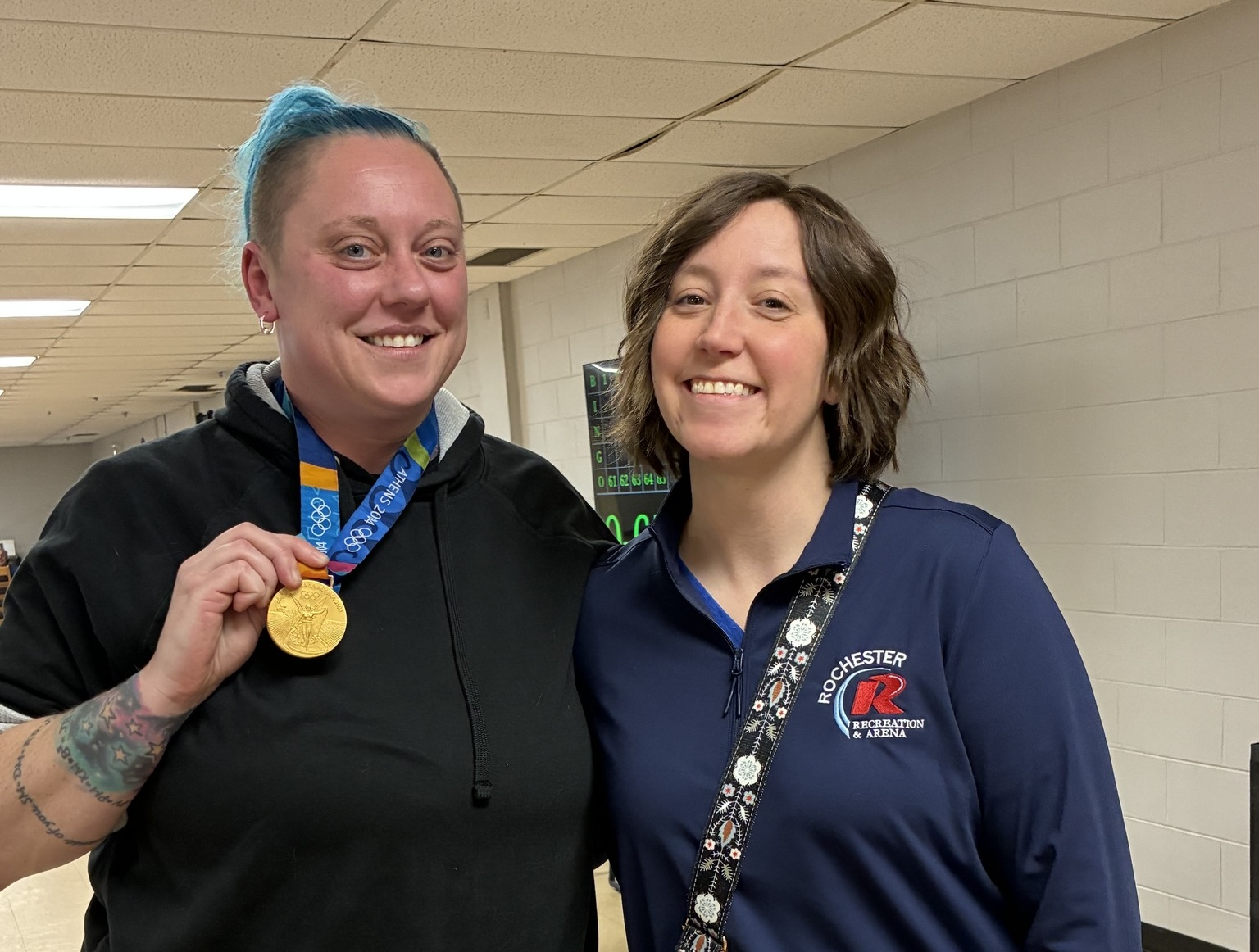 2004 U.S. Olympic Gold Medalist Rhi Jeffrey Visits Senior Bingo Program
